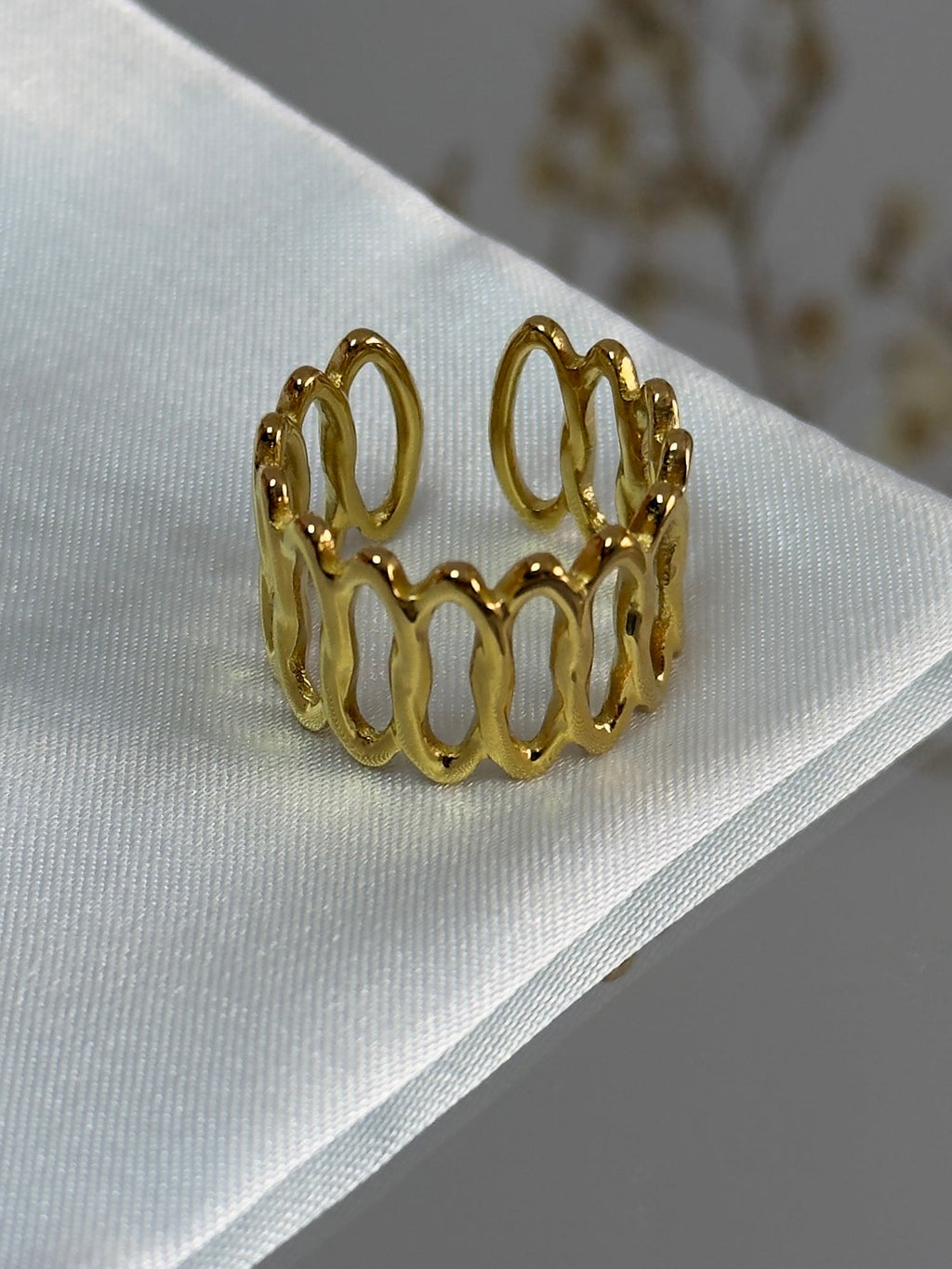 Anillo Lira